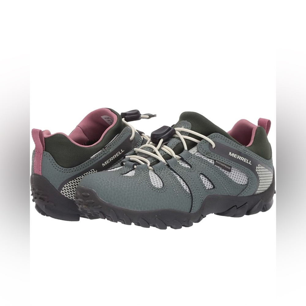 Merrell youth girls 3.5 Wide hiking shoes bungee tie